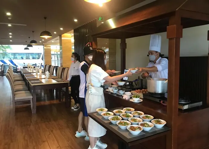 Hotel Halomoon 3*