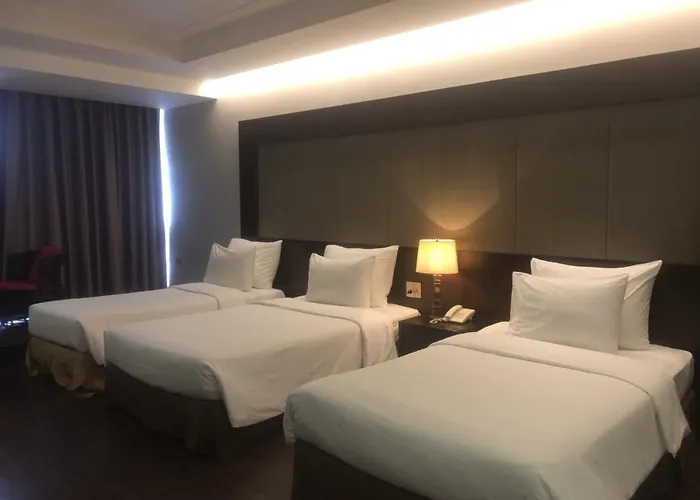 Hotel Halomoon 3*