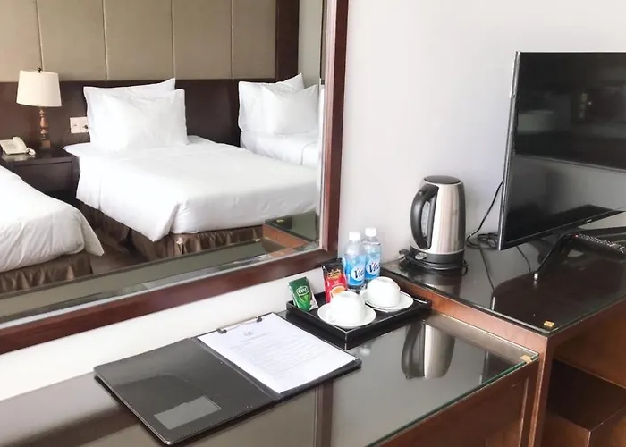 Hotel Halomoon Ha Long
