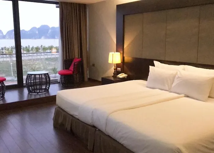 Hotel Halomoon