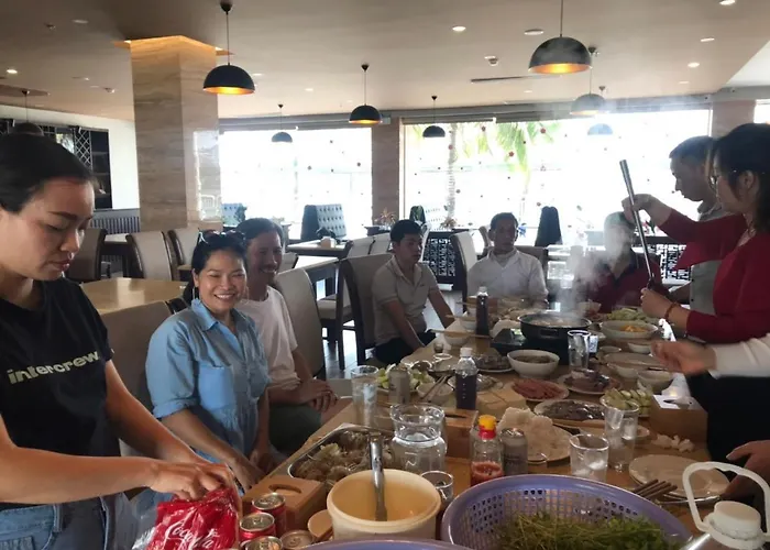 Halomoon Hotel Ha Long