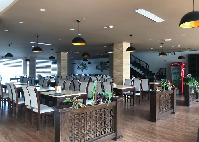 Hotel Halomoon 3*